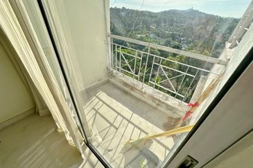 Cempaka Apartment Seremban 2 | Below Bank Value