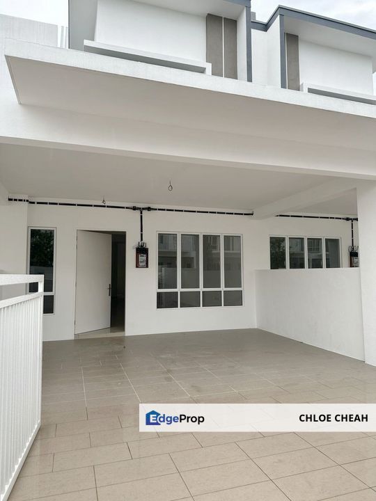 Taman Bayu Sutera Sendayan Double Storey Terrace House For Sale Gated And Guarded, Negeri Sembilan, Seremban