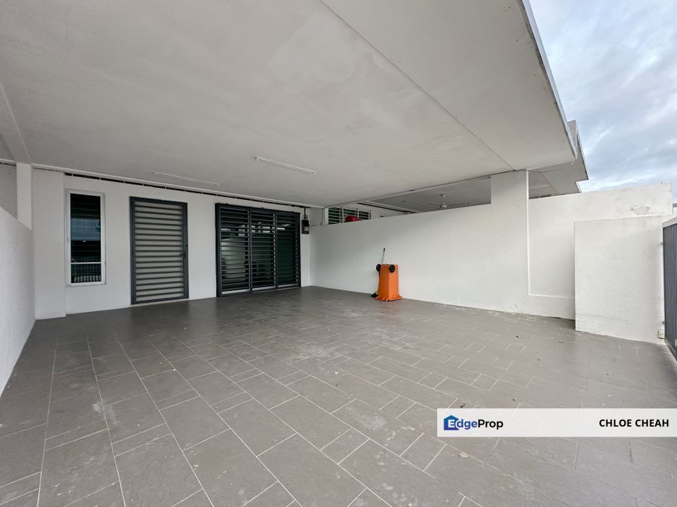 Taman Hijayu 1A Bandar Sri Sendayan Double Storey Terrace House For Sale Gated And Guarded, Negeri Sembilan, Siliau