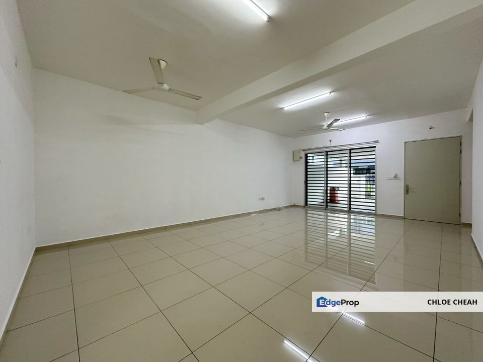 Taman Hijayu 1A Bandar Sri Sendayan Double Storey Terrace House For Sale Gated And Guarded, Negeri Sembilan, Siliau