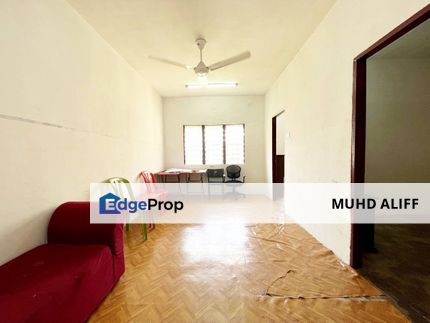 Pangsapuri Nilam Sari Blok 52 Seksyen 7 Shah Alam , Selangor, Shah Alam