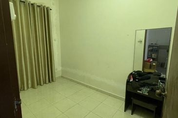 Seksyen 30, Shah Alam