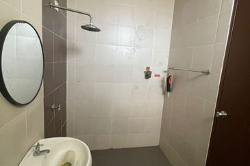 Seksyen 30, Shah Alam