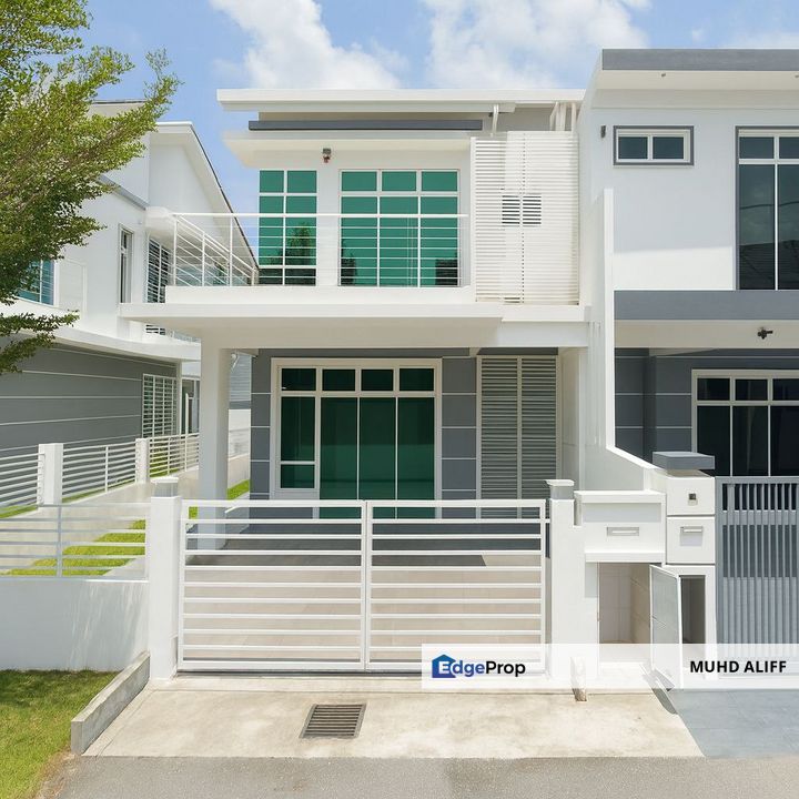 Semi-D Royal Garden SP10, Bandar Saujana Putra, Selangor, Jenjarom