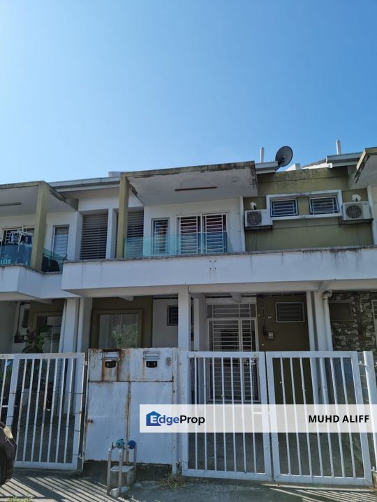 Ground Floor Pearl Villa Townhouse Bandar Saujana Putra , Selangor, Bandar Saujana Putra