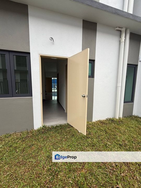 Double Storey Terrace Taman Bunga Raya Klang, Selangor, Klang