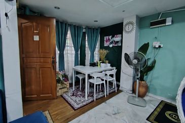 Taman Dato Hormat, Telok Panglima Garang