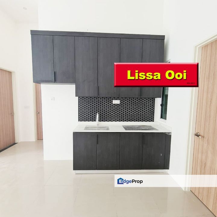 Quaywest Residence Bayan Lepas Penang (2 Car Park), Penang, Bayan Lepas