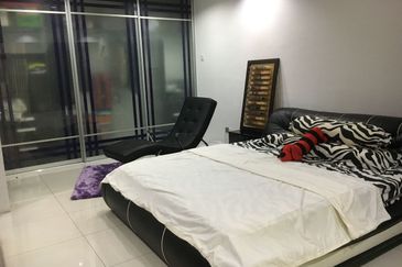 Metro Height Residence - 3.5 Storey Terrace with Ready Move in condition