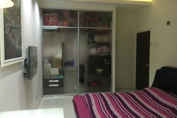 Metro Height Residence - 3.5 Storey Terrace with Ready Move in condition