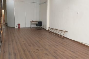 Penang Street - 3 STorey Shop For Rent RM12k