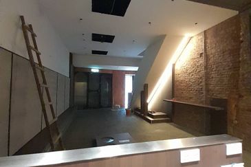 Penang Street - 3 STorey Shop For Rent RM12k