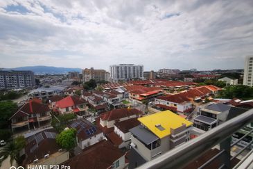 Bayu Residence - Newly Completed Huge Layout Unit Bare Unit RM1800