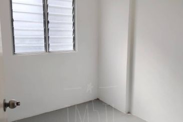 Ara Greens Apartment