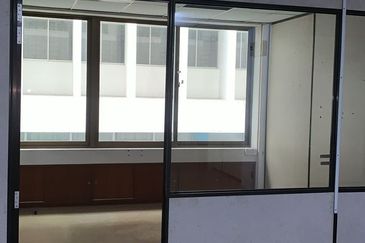 Green Hall - Georgetown Office Space to let at RM1760