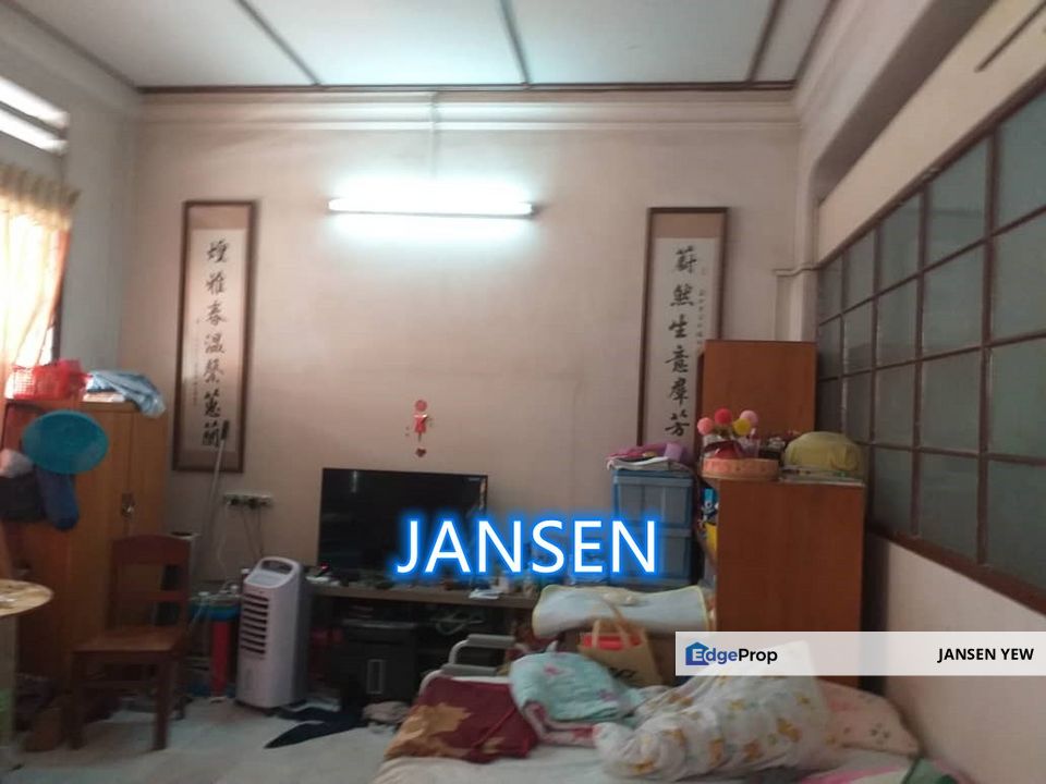 Lorong Kampung Melayu - Freehold double storey OLD Buillding but not rundown RM690k, Penang, Ayer Itam