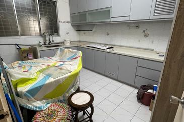 Bukit Awana Condominium