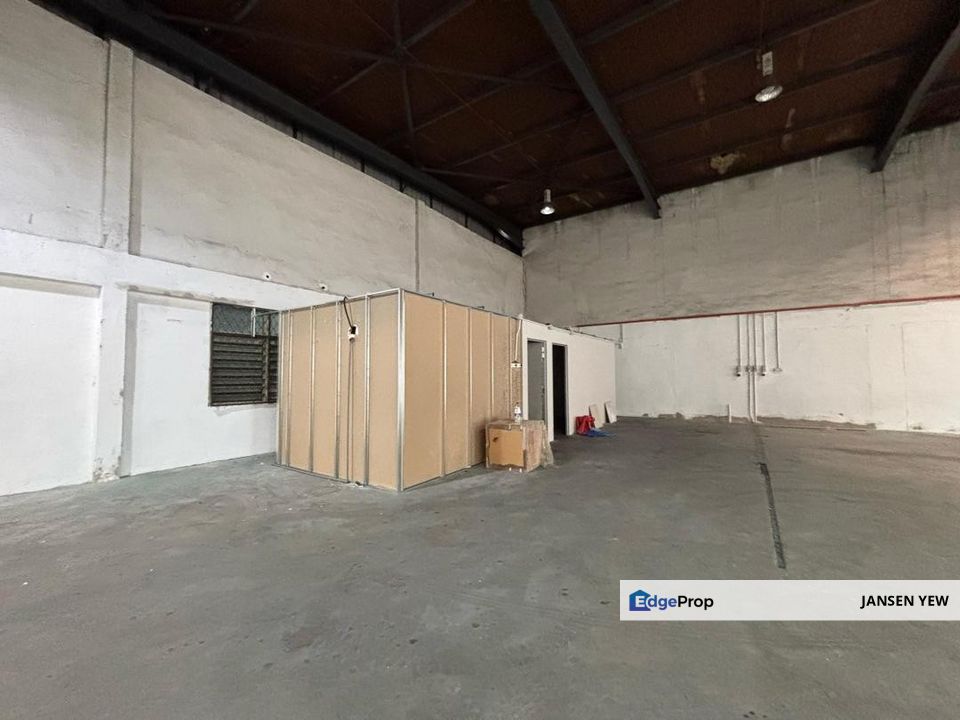 Taman Pelangi - Perai Industrial Zone 1.5 Storey Semi D Warehouse Factory For Rent RM12k, Penang, Prai