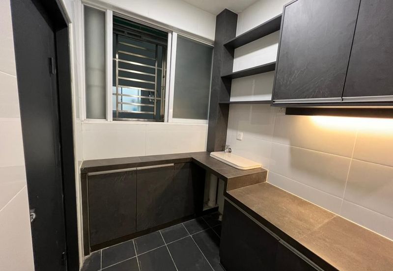 Arasia Perdana (The Clovers)