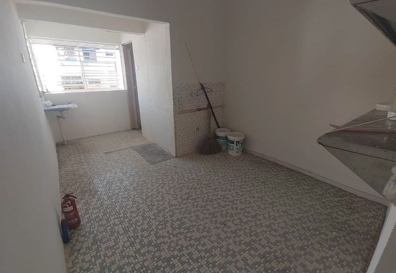 Flat Bandar Bayan Baru