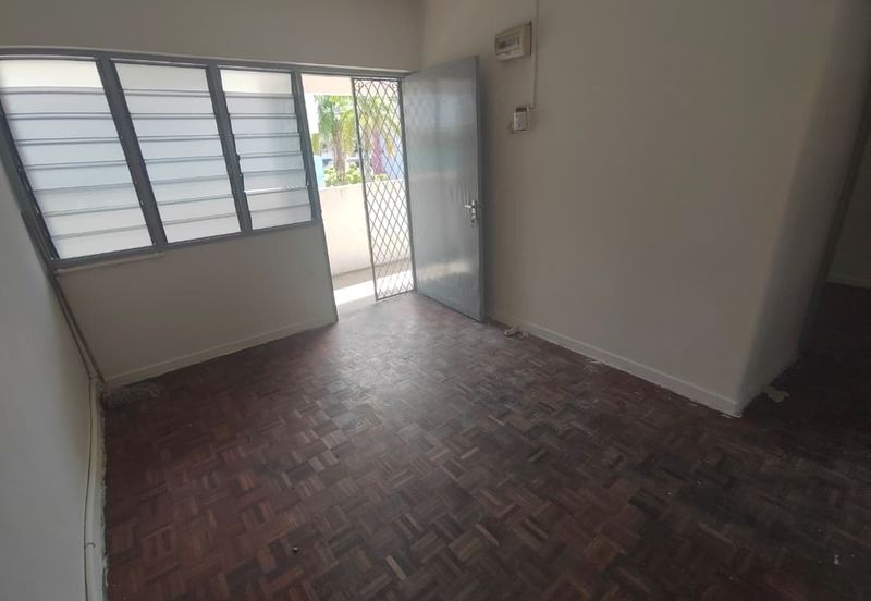 Flat Bandar Bayan Baru