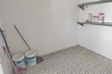 Flat Bandar Bayan Baru