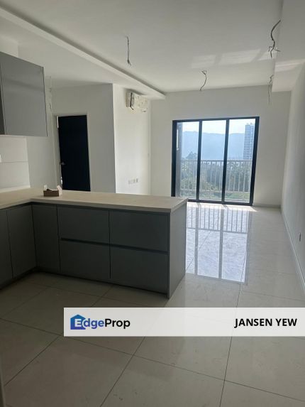 Tri Pinnacle - Mount Erskine, Tanjong Tokong RM490k Three Car Park, Penang, Tanjung Tokong