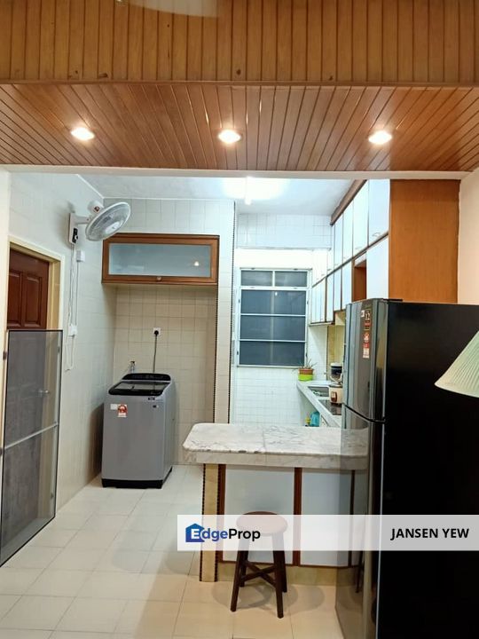 Taman Batu Bukit - Flat at Tanjong Tokong RM238k, Penang, Tanjung Tokong