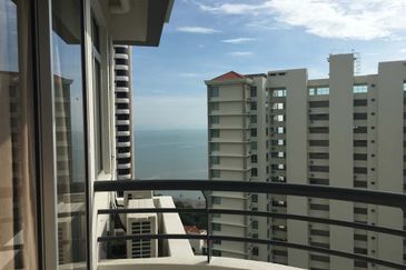 Coastal Tower, Ratu Mutiara