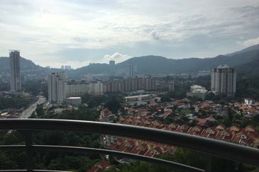 Coastal Tower, Ratu Mutiara