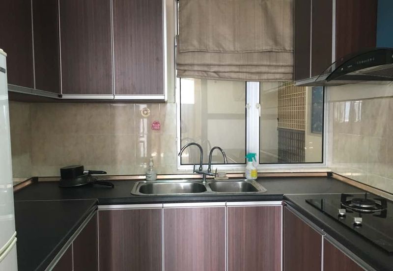 Coastal Tower, Ratu Mutiara