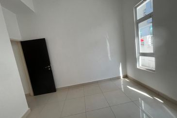 Cypress Villa @ Desaria