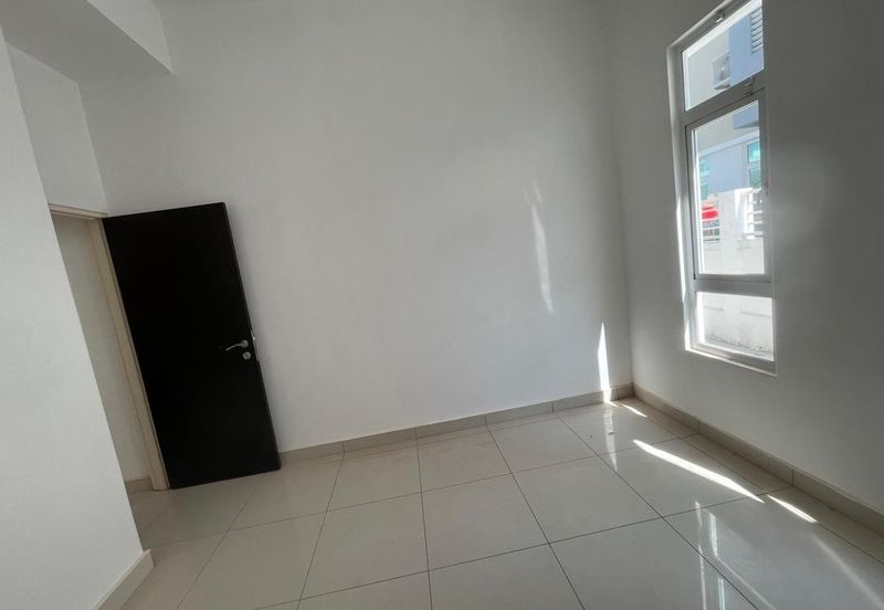 Cypress Villa @ Desaria