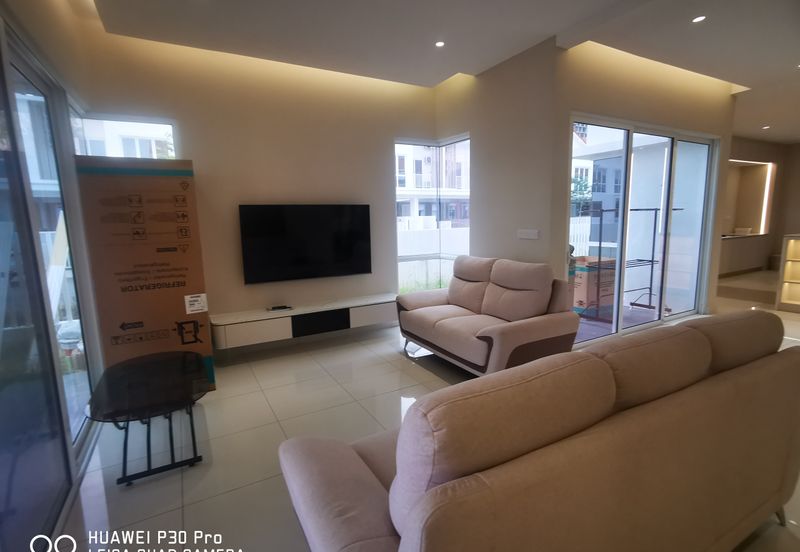 Viluxe @ Aspen Vision City