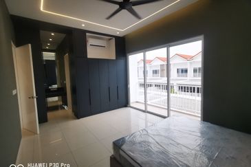 Viluxe @ Aspen Vision City