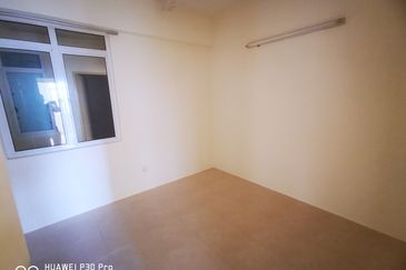 D'Piazza Condominium