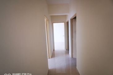 D'Piazza Condominium