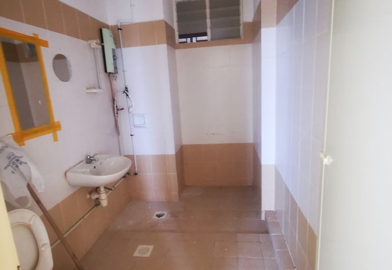 D'Piazza Condominium