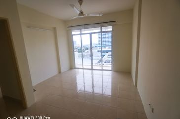 D'Piazza Condominium