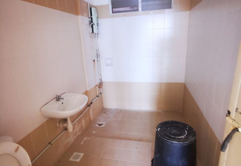 D'Piazza Condominium