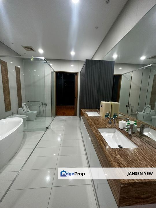 8 Gurney @The Shore - Persiaran Gurney @Gurney Drive, Super Huge Condo 10k sqft, Selling RM8mil, Penang, Persiaran Gurney
