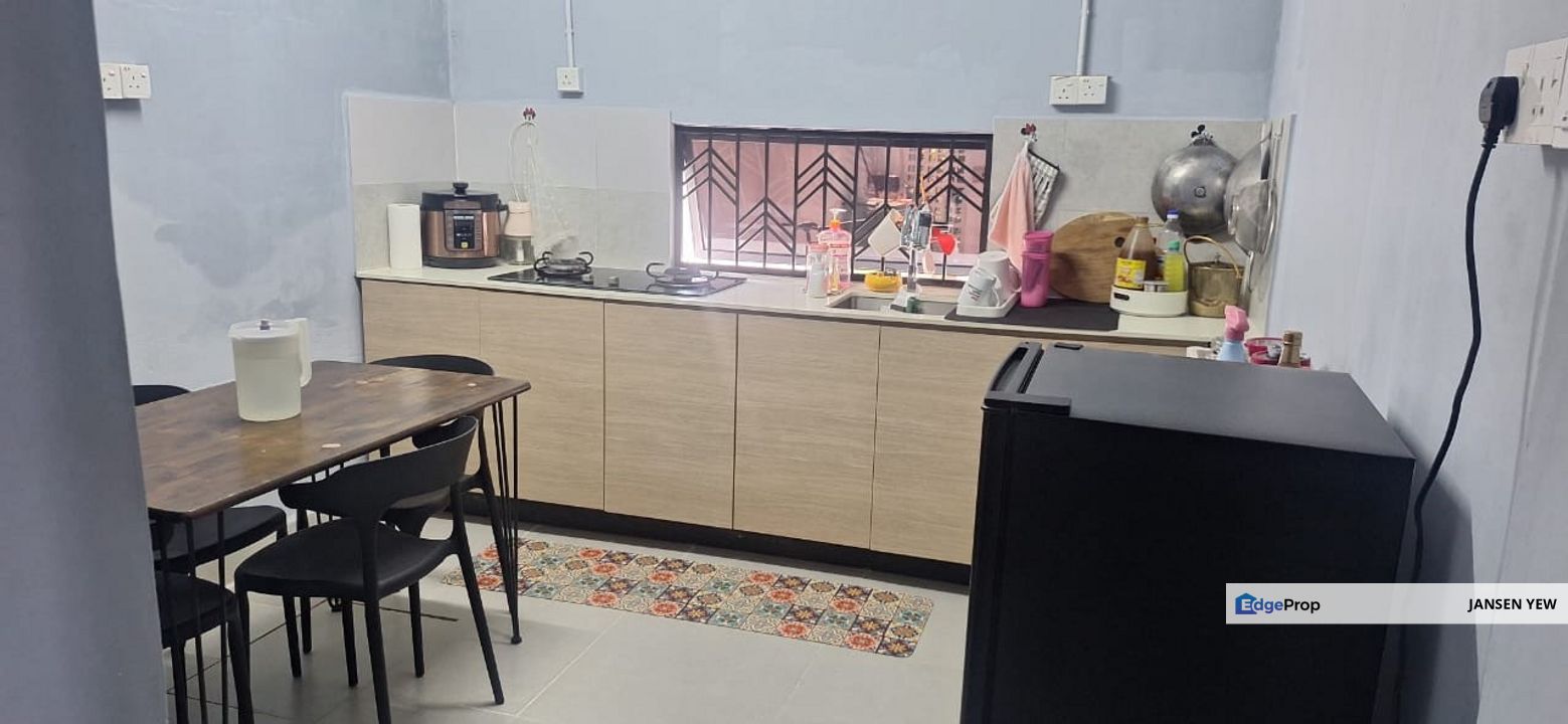 Bertam Perdana 2 - Kepala Batas Cluster House for sale RM360k Fully Renovated, Penang, Kepala Batas