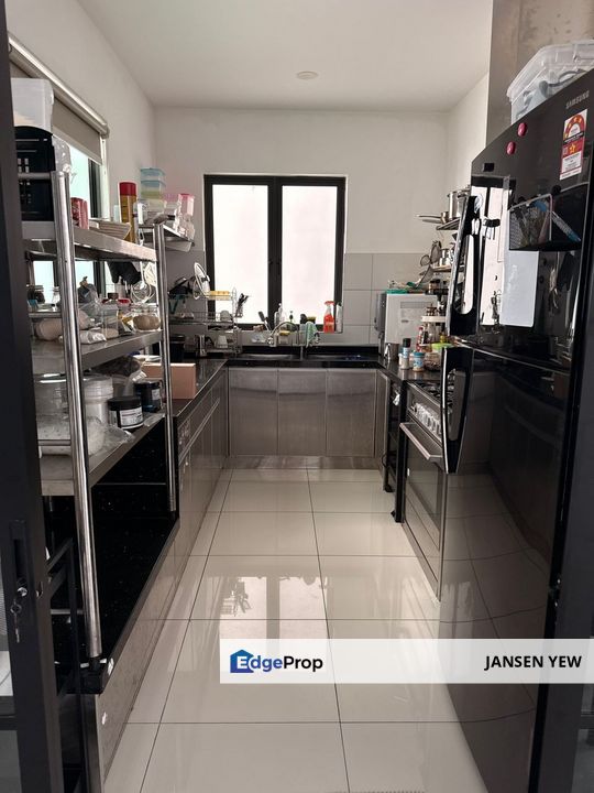 Aspen Residence - Jelutong Huge Layout Selling RM750k, Penang, Jelutong