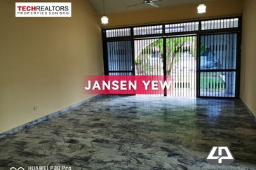 Lintang Sungai Ara - Double Storey Semi D with huge land for extension RM2.2mil