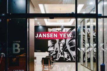 Tropicana 218 Macalister