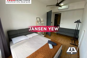 Tropicana 218 Macalister