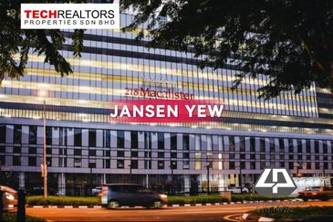 Tropicana 218 Macalister