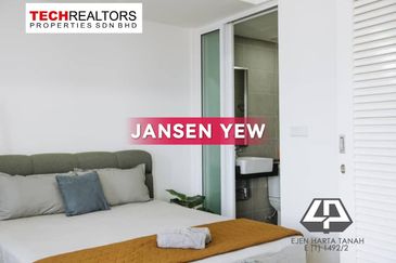 Tropicana 218 Macalister