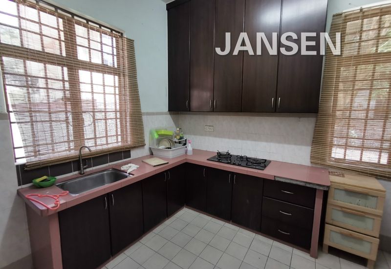 Kawasan Perumahan Sungai Emas - Double Storey Semi D, RM830k