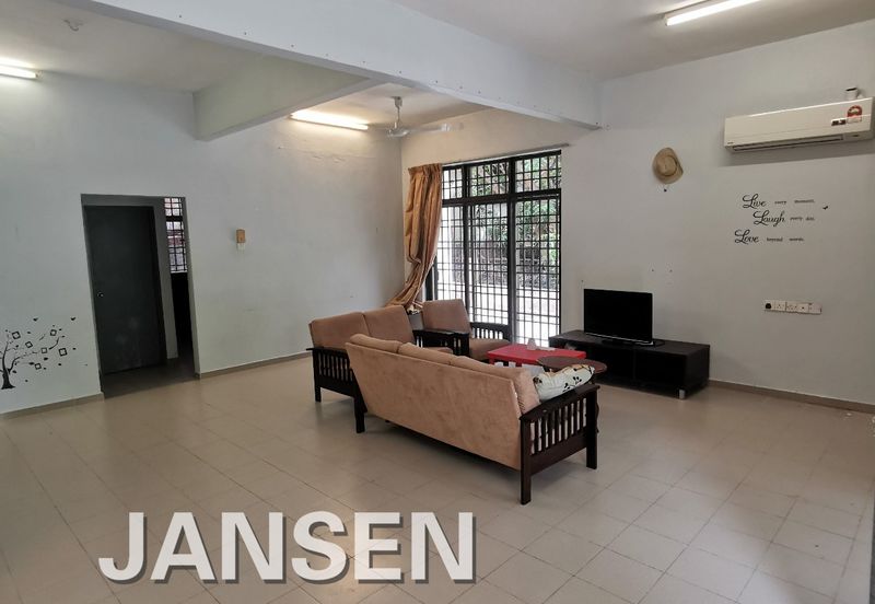 Kawasan Perumahan Sungai Emas - Double Storey Semi D, RM830k